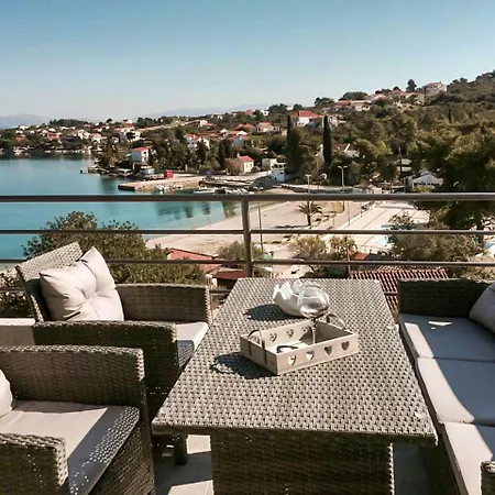 Nikolea - Beach Island Getaway